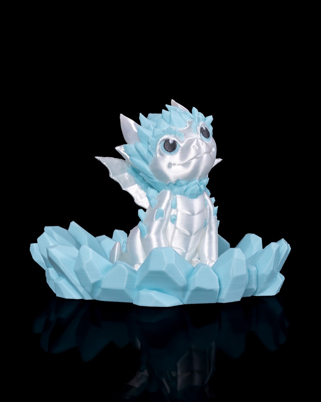 Crystal Dragon Egg – Faceted Fantasy Egg with Gemstone Texture | Crystallis