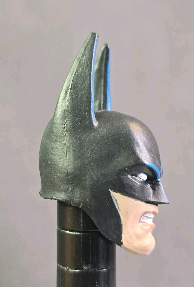 McFarlane DC Collector Edition Batman Year 2 Two Action Figure HEAD accessory