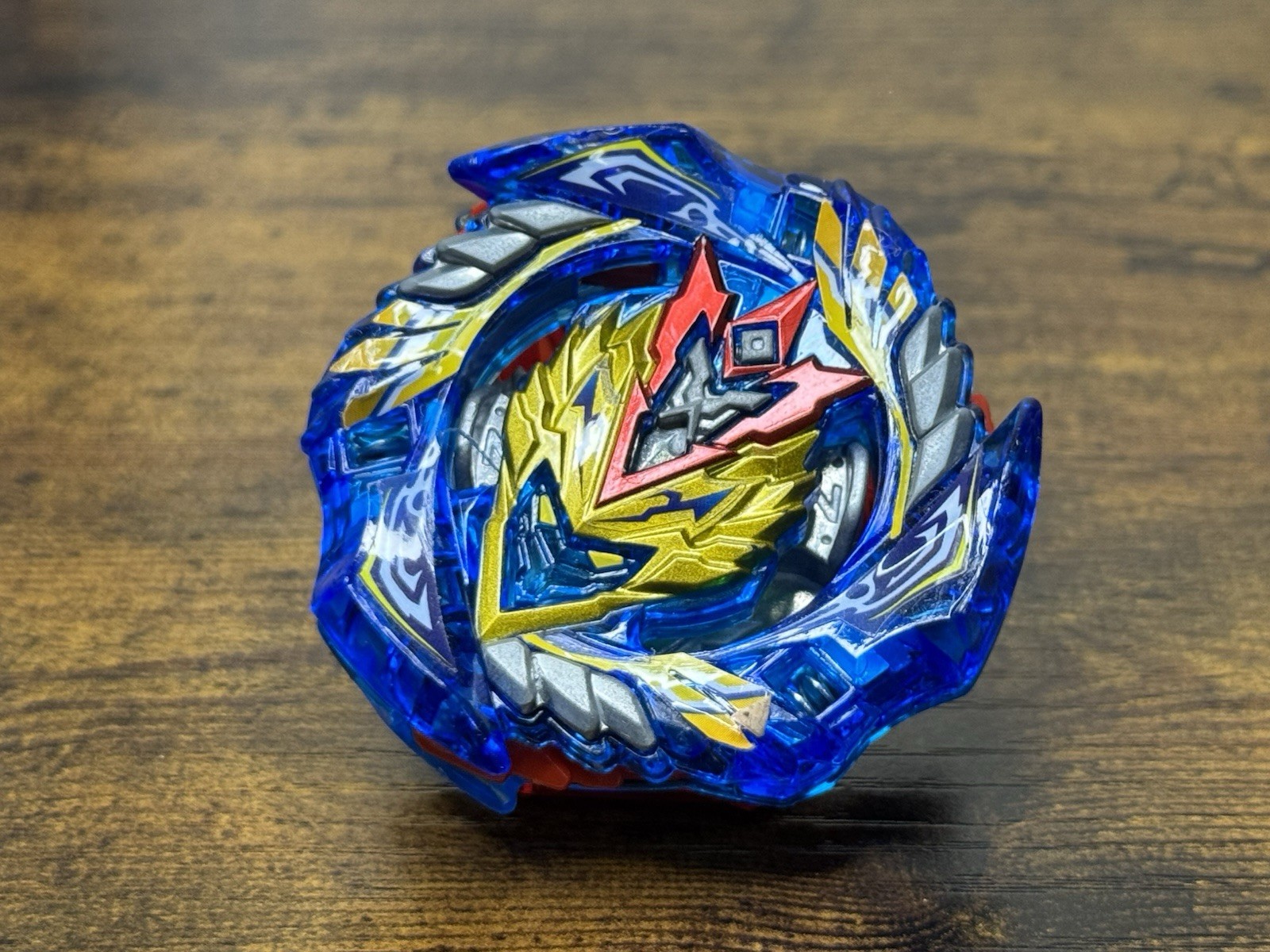 Cho-Z Valkyrie Zenith Evolution B-127 Beyblade Burst Takara Tomy #B2