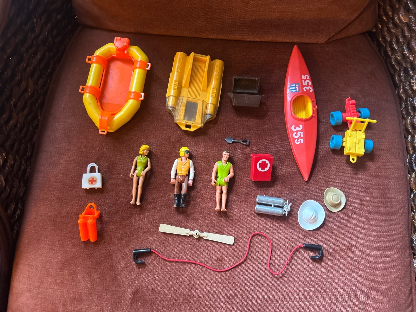 Vintage Fisher-Price 1974 Adventure People & Accessories Lot – 1970’s Figures