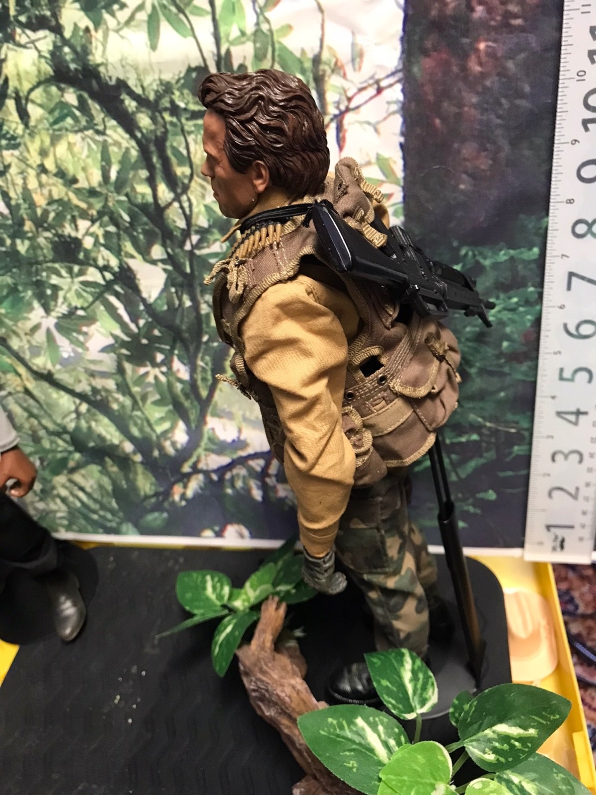 1/6 scale Arnold Schwarzenegger as &lsquo;Summer&rsquo; , The Expendables action figure