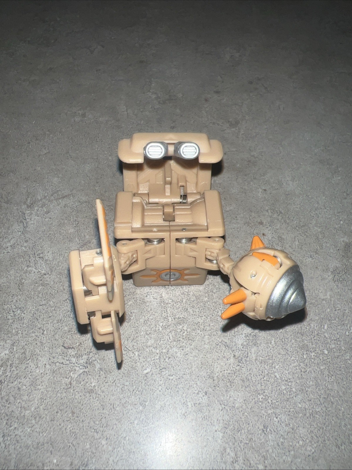 Bakugan Battle Gear Tan Rock Hammer Figure