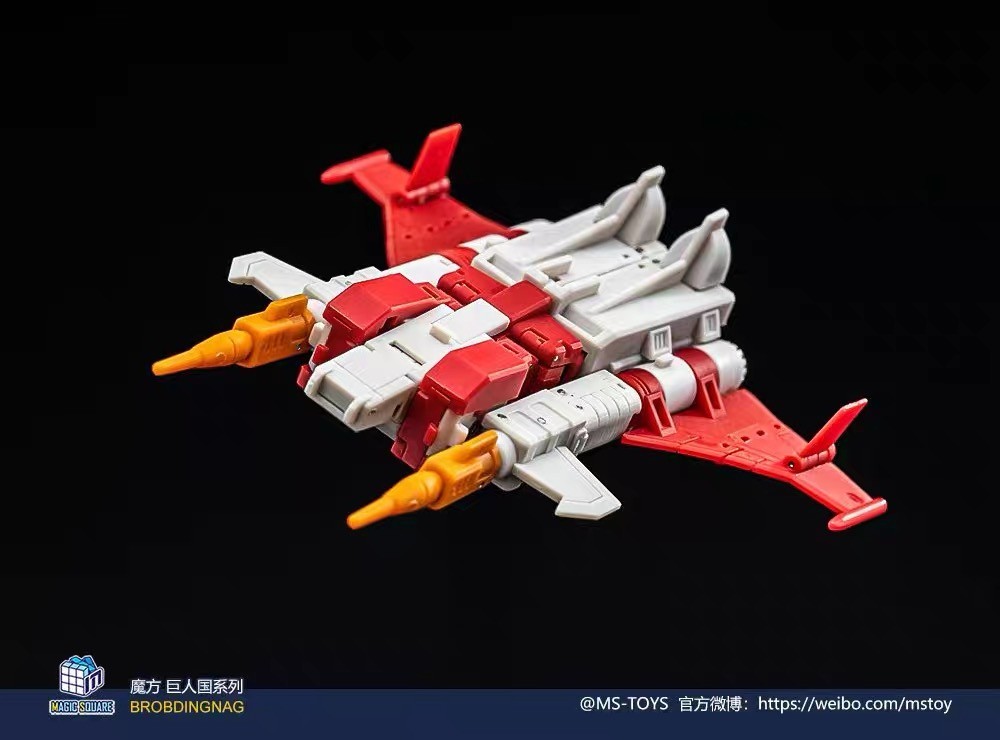 Magic toys MS-B65 Computron Strafe,in stock