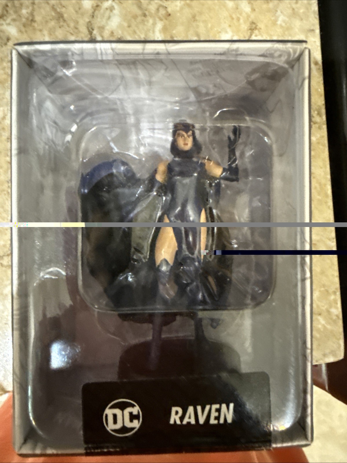 DC Raven 4.5 In action figure NEW IN BOX