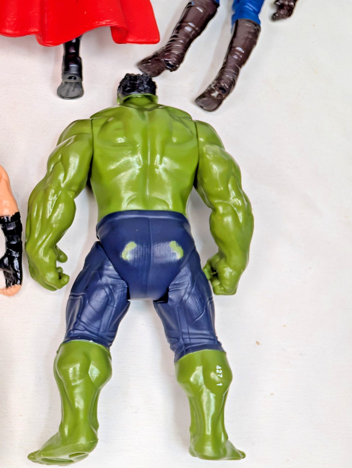 Marvel AVENGERS Basic 4&Prime; Figure Lot Hulk Thor Hawkeye Captain America Iron Man