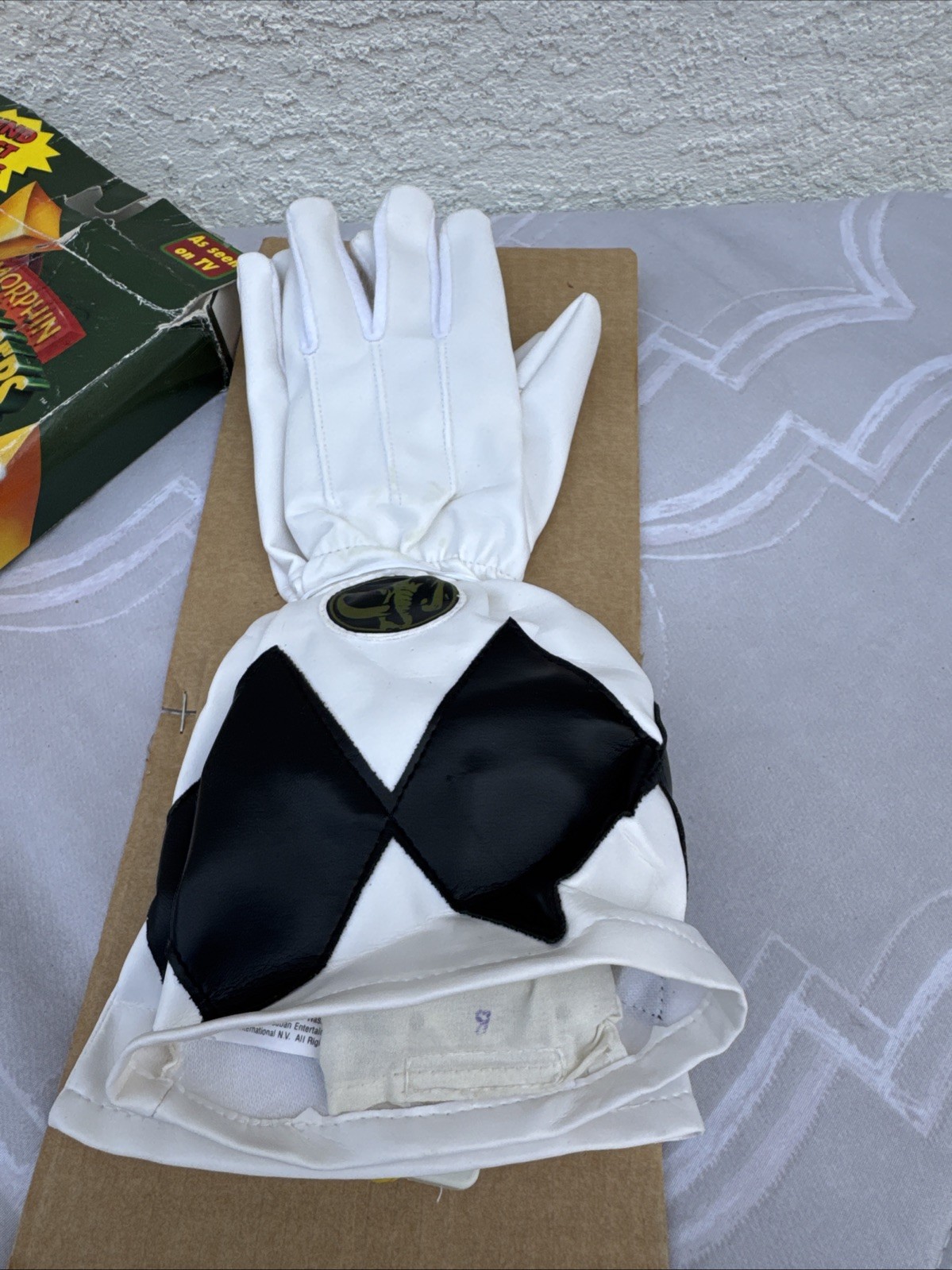 Vintage Black Ranger Gloves Mighty Morphin Power Rangers 1994 Bandai w/Box