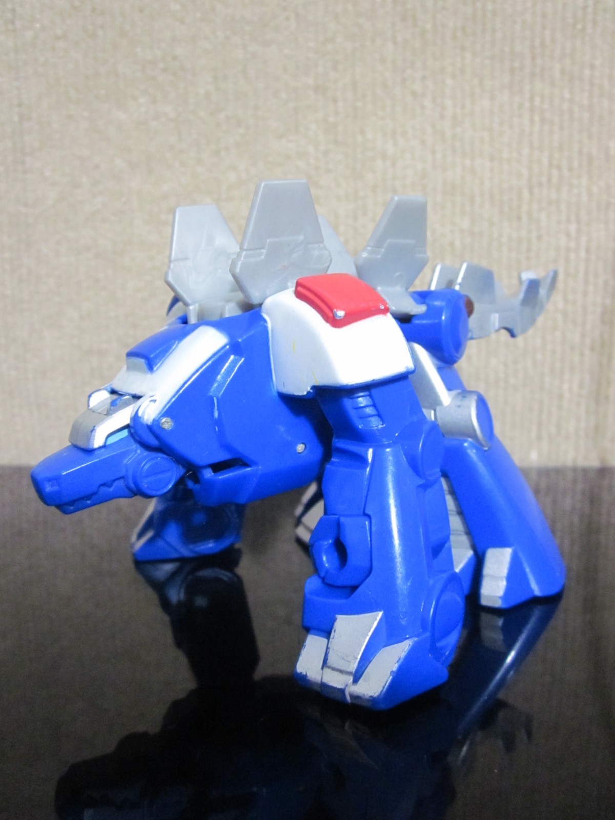 Hasbro Tomy Playskool Heroes Transformers Rescue Bots Chase The Dino Protector