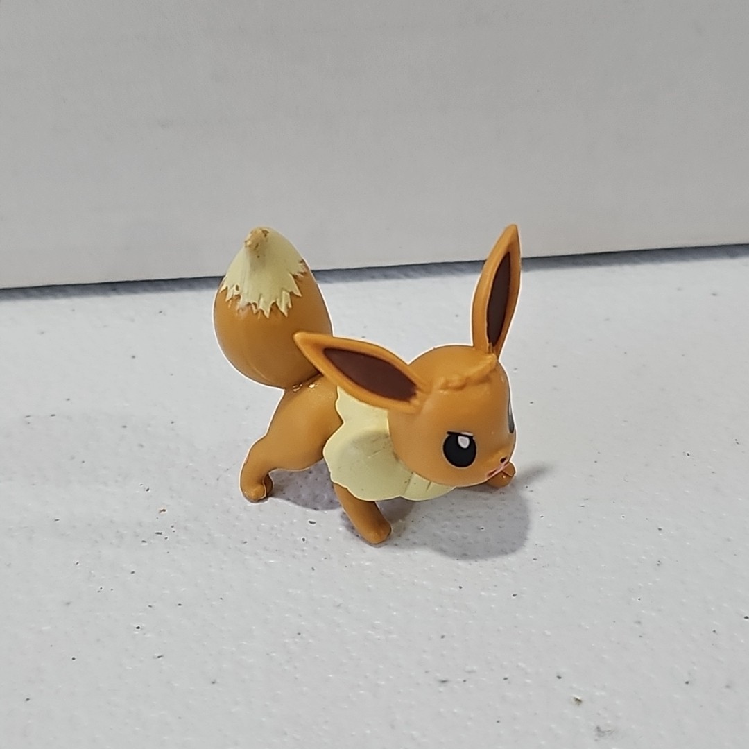 Pokemon Eevee 1.5&Prime; Battle Ready Figure Jazwares Free Shipping