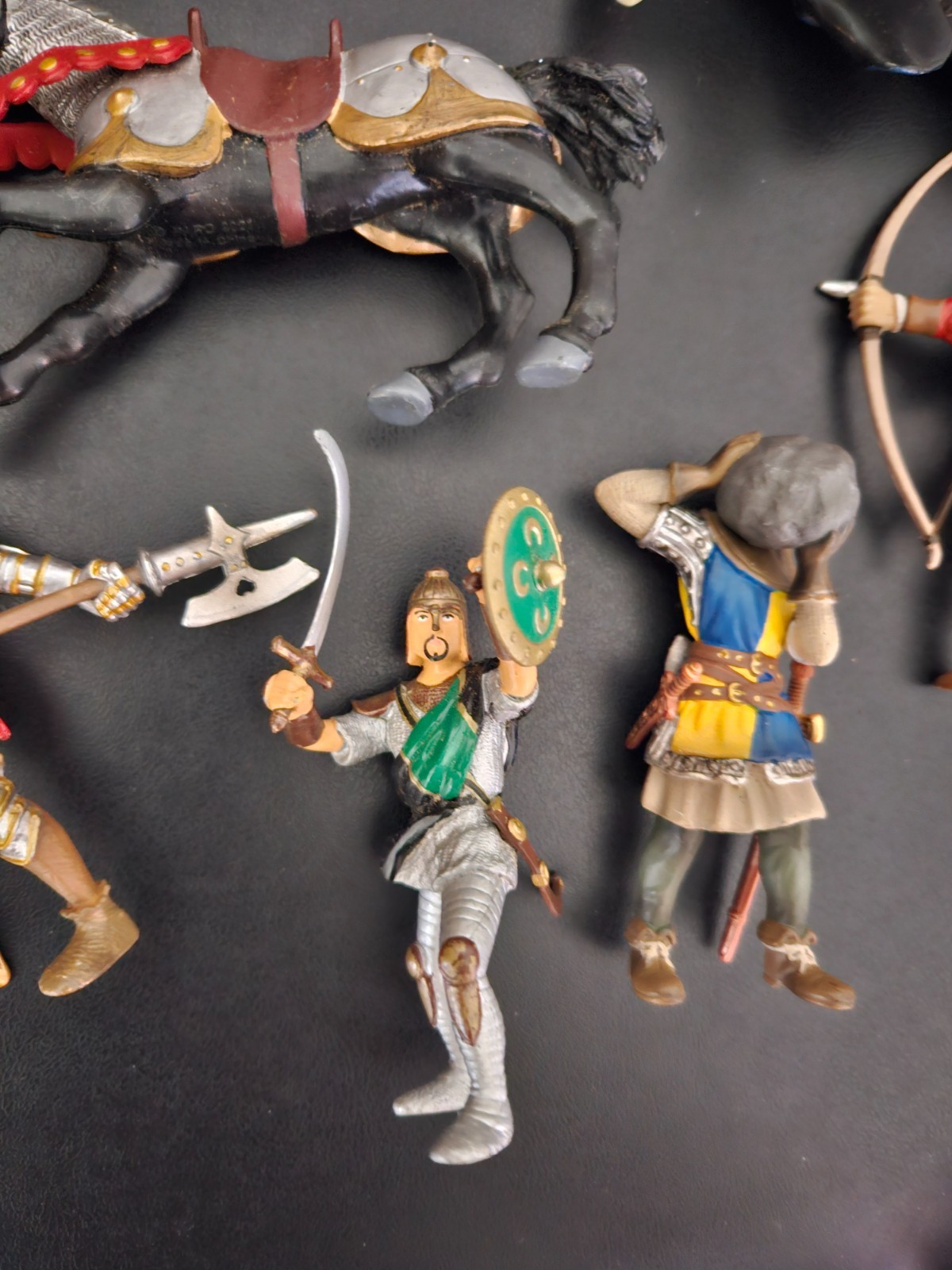 Mixed Lot of 9 Schleich Papo Knights & Horses Crusaders Medieval Action Figures