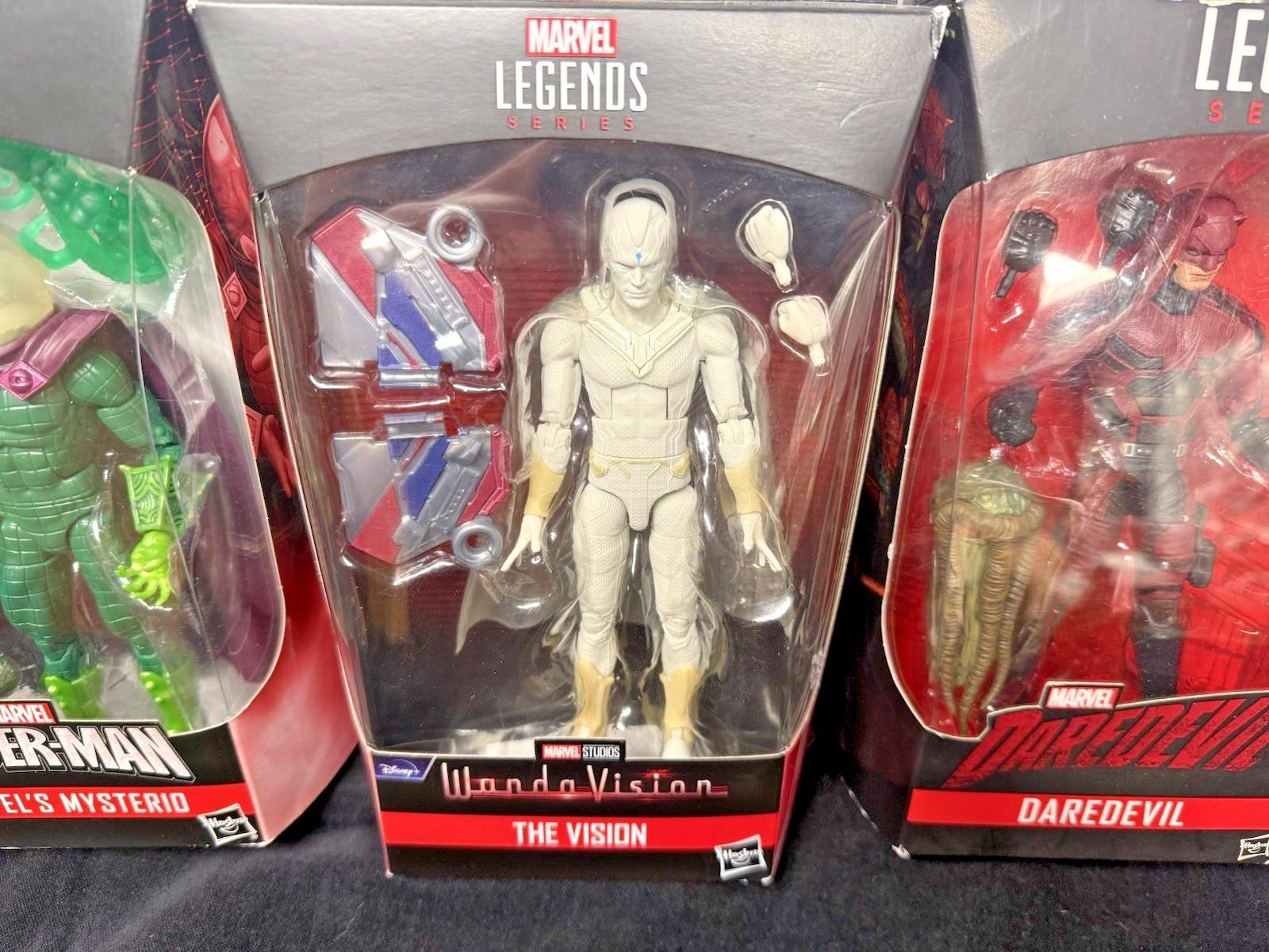 Marvel Legends BAF (4) Lot Daredevil (Defenders) Vision. Capt America Mysterio