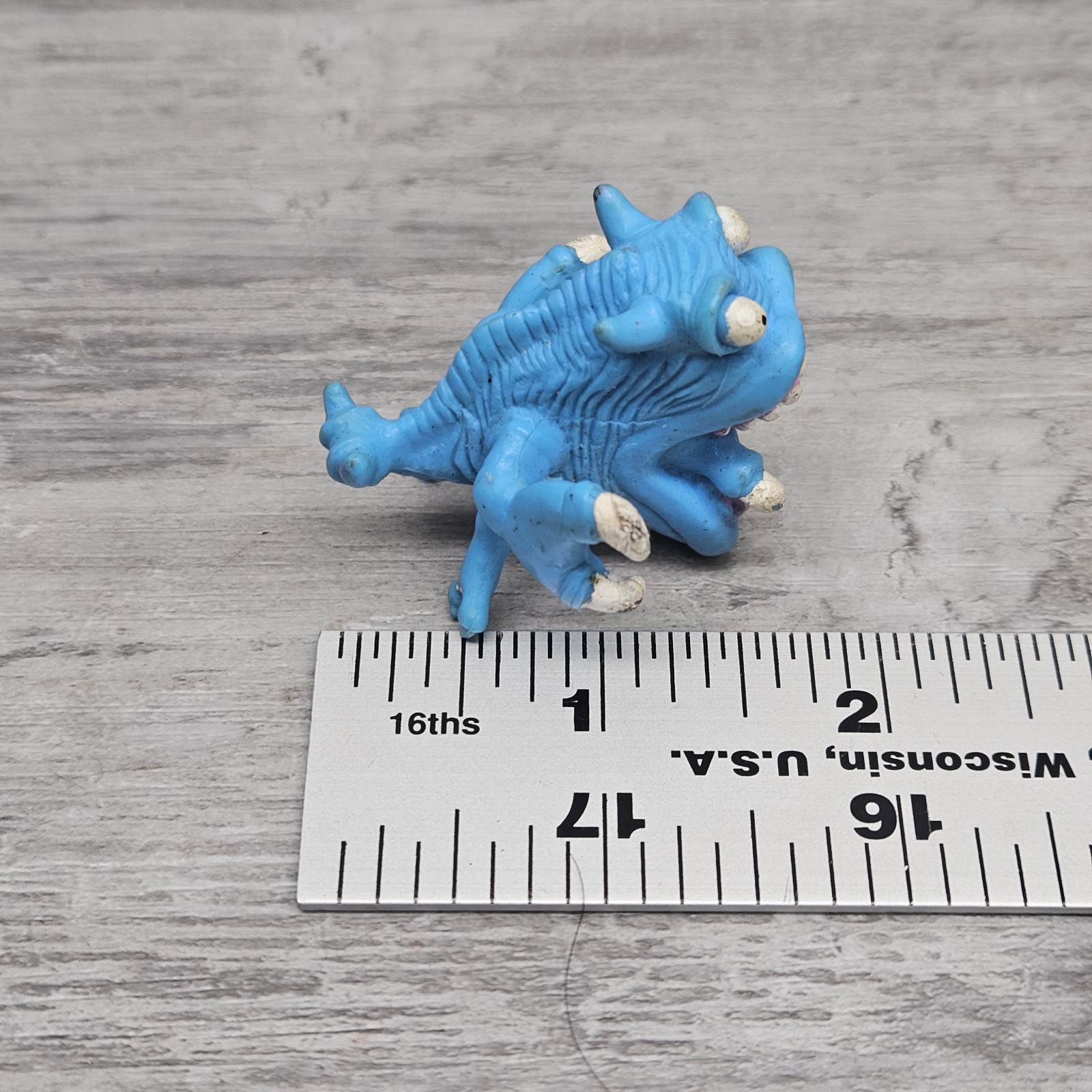 Extreme Ghostbusters Eduardo 1997 Vintage Blue Ghost 2&Prime; and Backpack Accessories