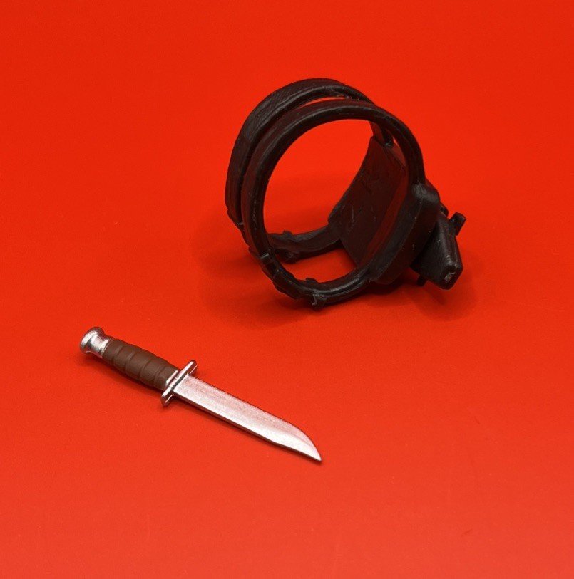Valaverse Blackbeard Tactical Knife & Sheath Fodder 1/12 Scale 2026