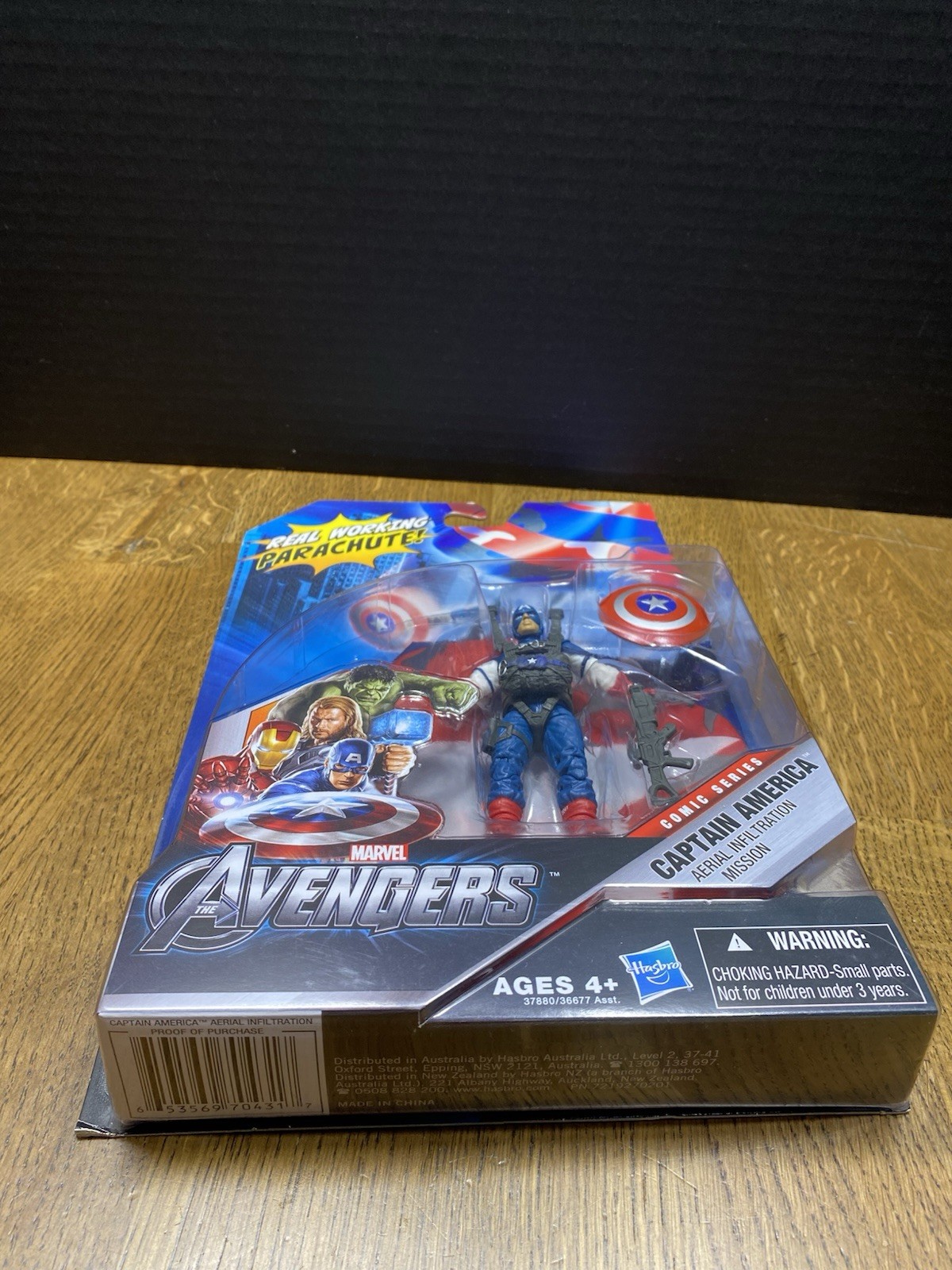 Marvel The Avengers Captain America Aerial Infilltration Mission Figure 2011 New