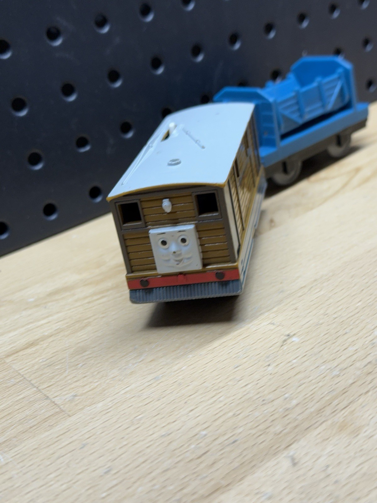 Trackmaster Thomas & Friends « Toby » WORKING Motorized Train