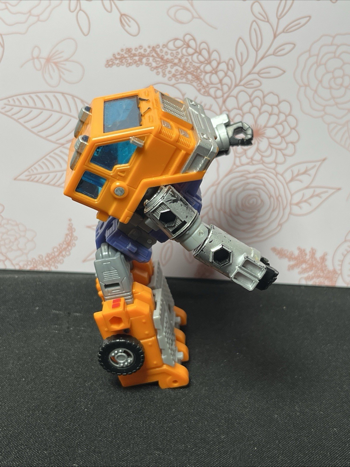 Transformers War For Cybertron Kingdom Huffer Figure Truck Loose Action Figure