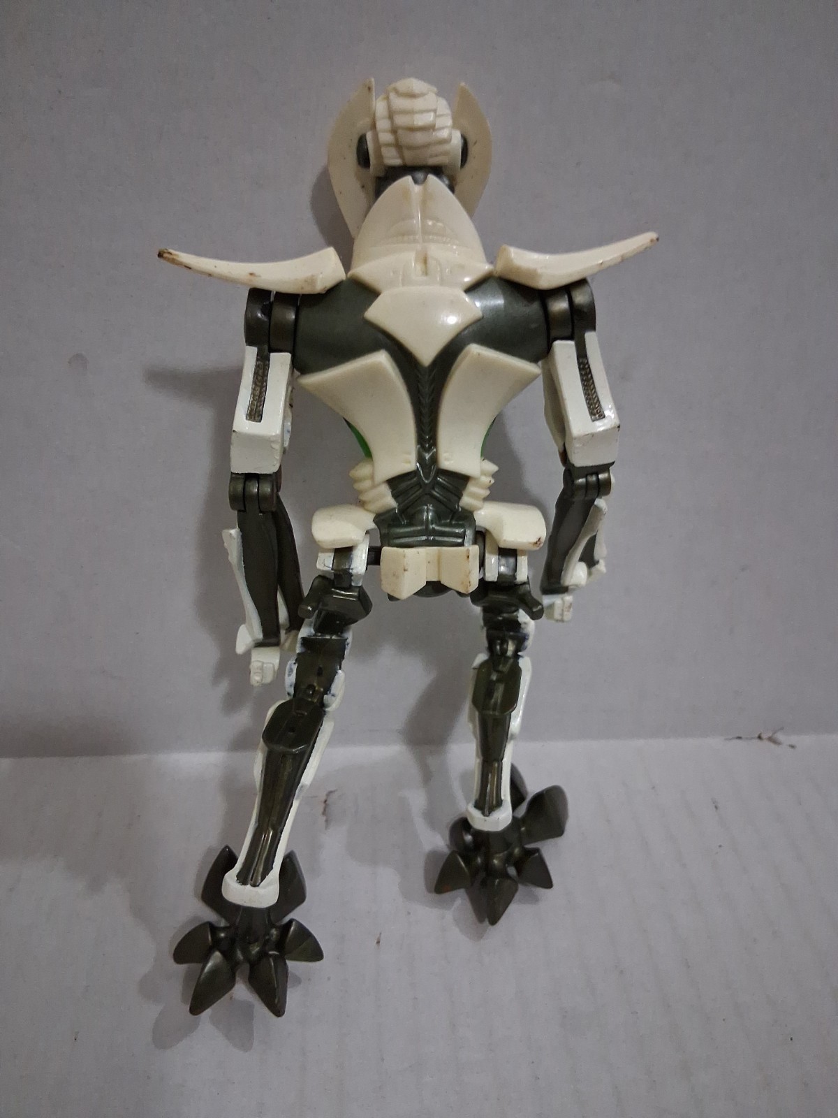 2004 General Grievous Star Wars Action Figure LFL Hasbro 7&Prime; Collectible