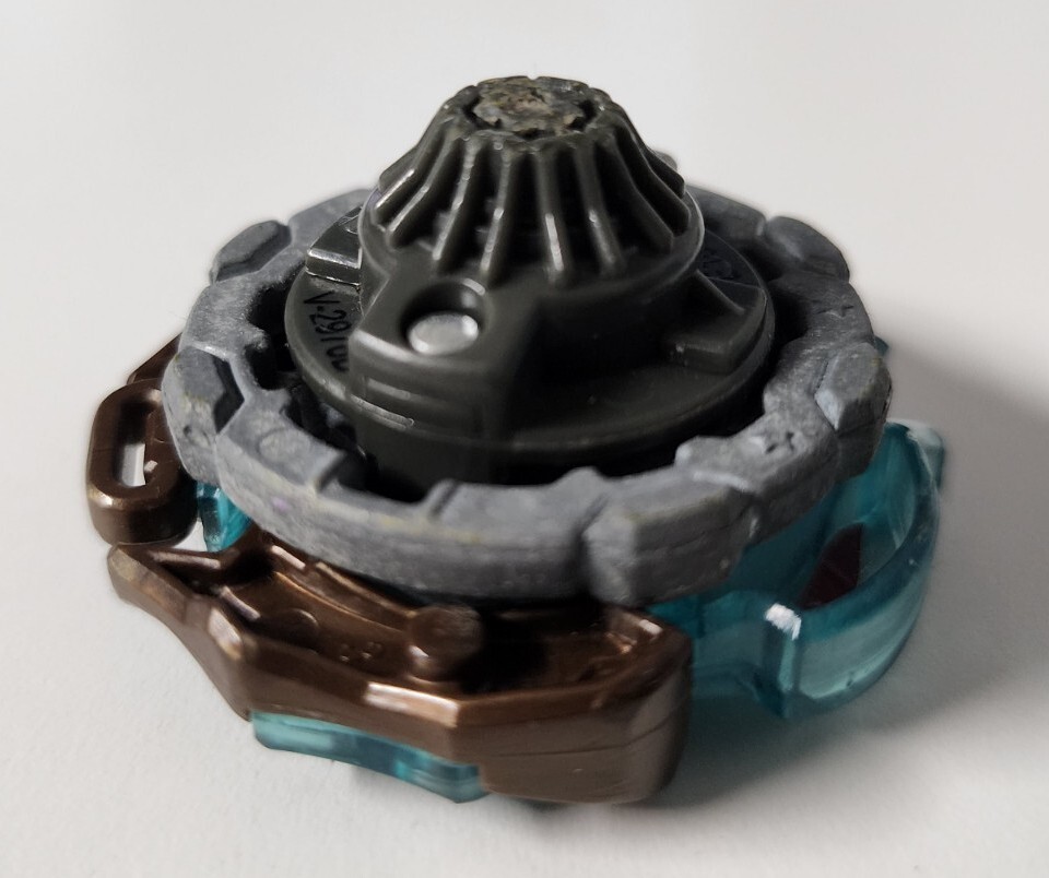 Hasbro Beyblade Burst Evolution Minoboros M2 Attack Type W/ Fast Free Shipping