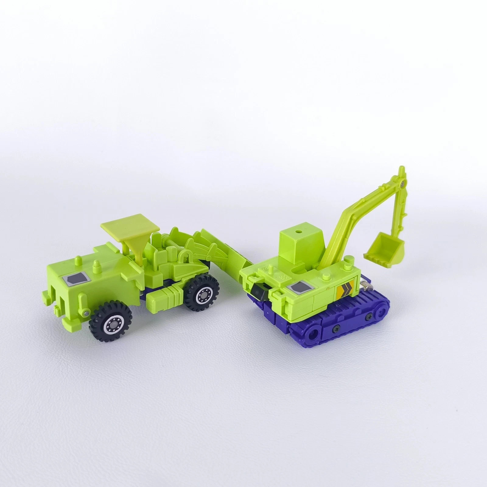 Transformers G1 Constructicon Devastator Transforming Toy Figures Re-Issue Ver.
