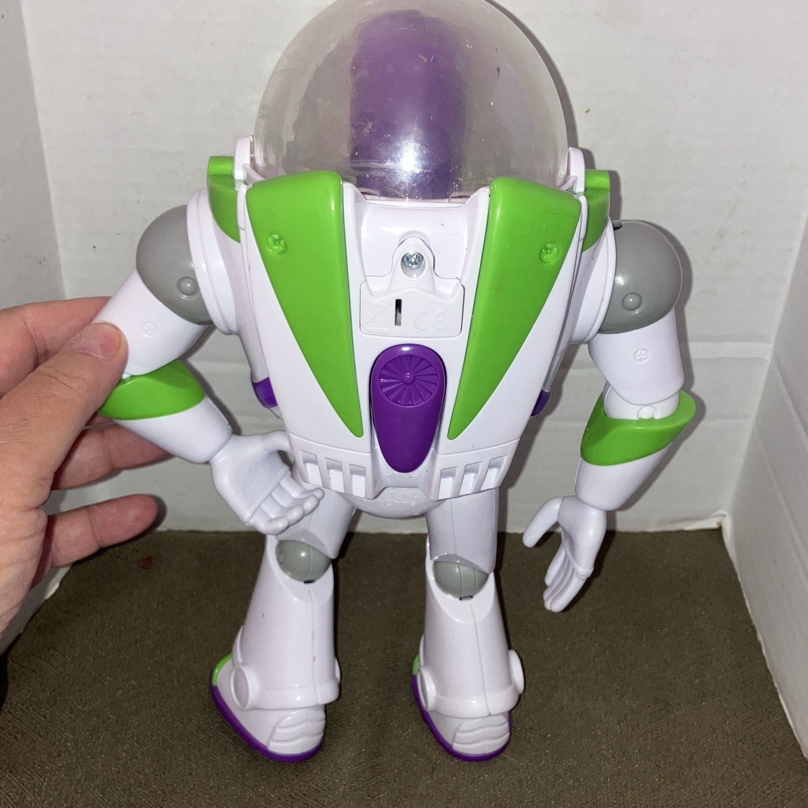 Ultimate Talking Buzz Light Year Disney Pixar