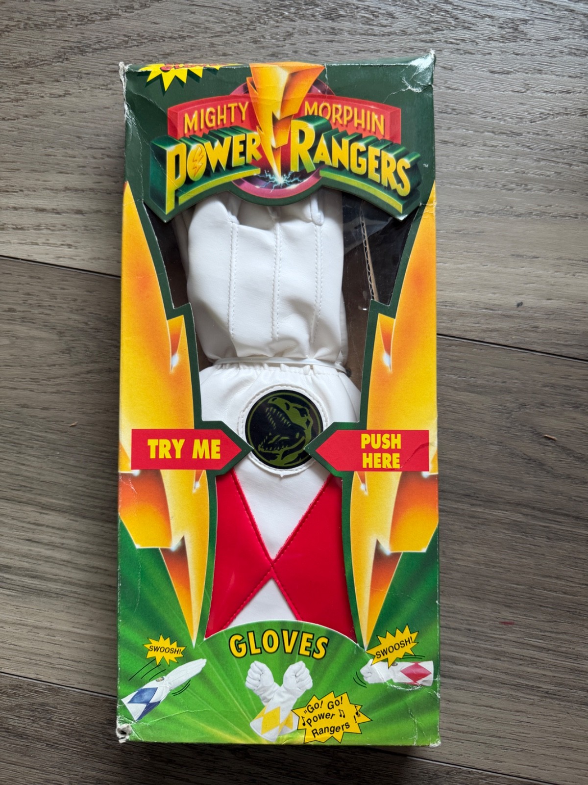 Mighty Morphin Power Rangers Red Ranger Sound Effect Gloves In Original Box