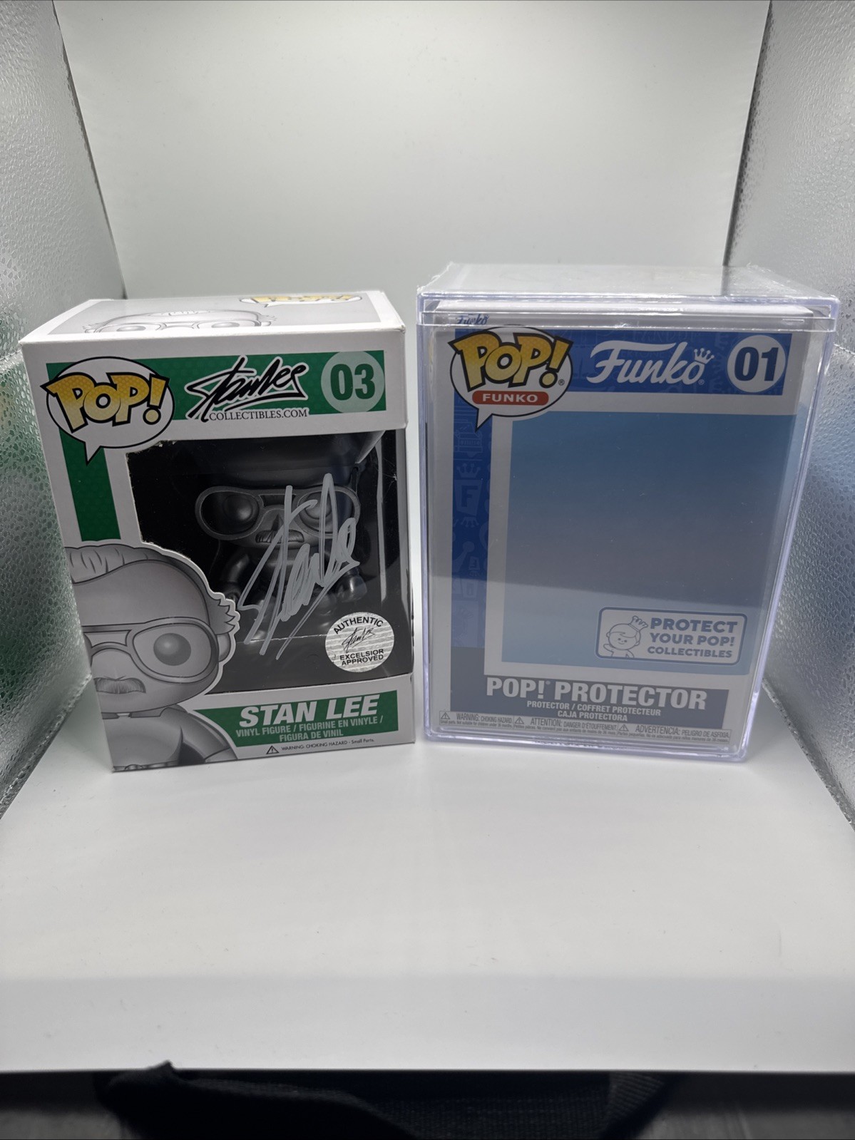 Funko Pop Stan Lee Platinum Signed Auto Excelsior Authentic Free Ship+Hard Stack