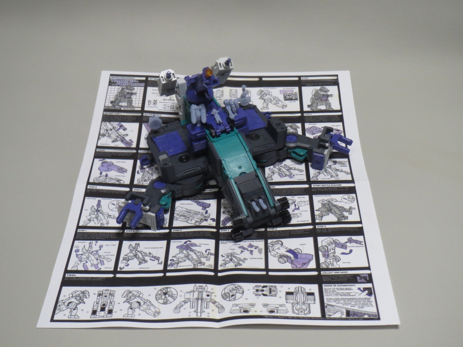 Transformers WST TRYPTICON (1pcs)