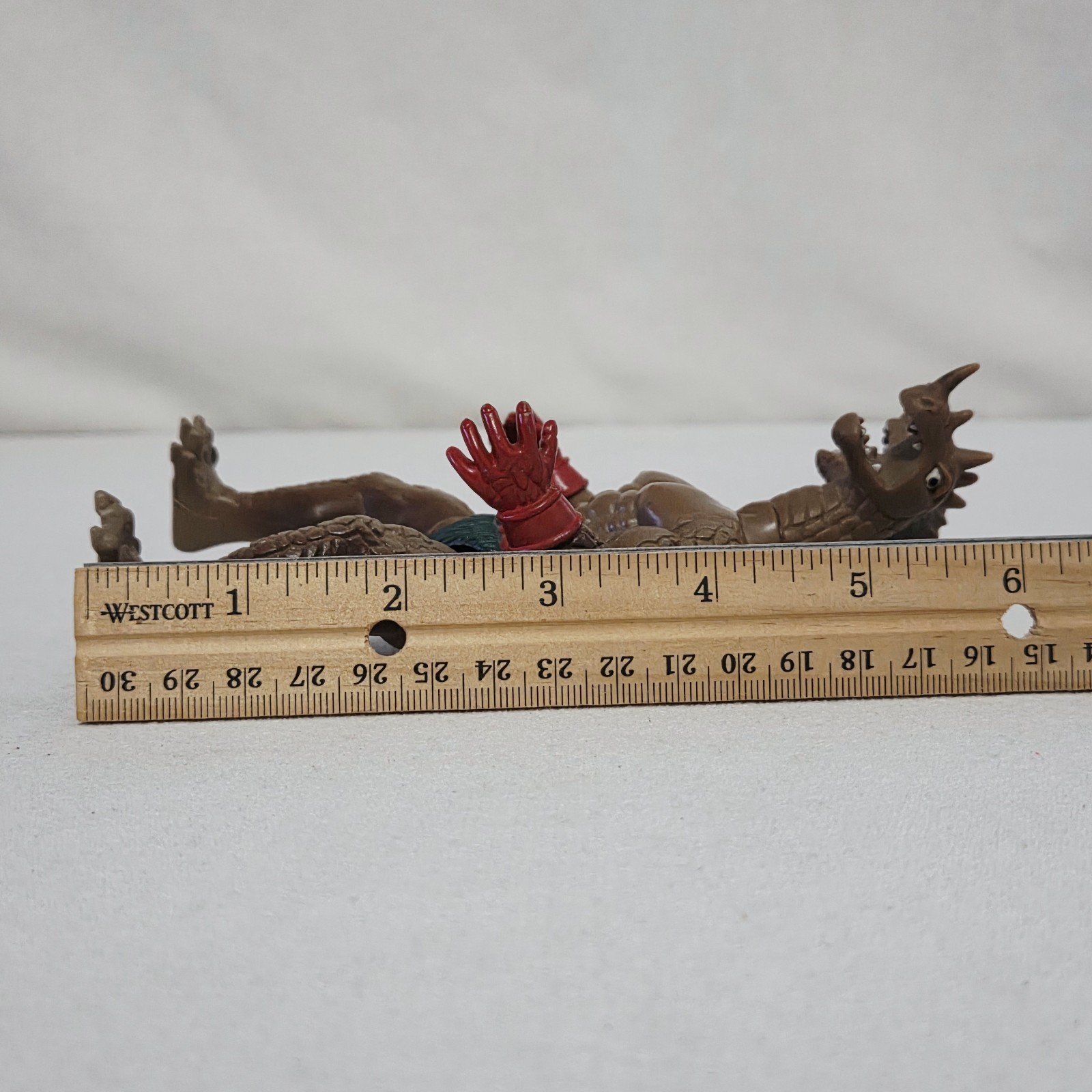 Vintage Remco 1982 Warrior Beasts Hydraz (no accessories) with wear