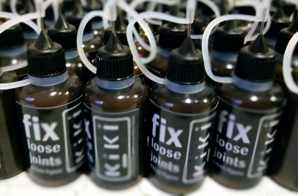 2 Bottles fix loose joints action figures by KiKi official