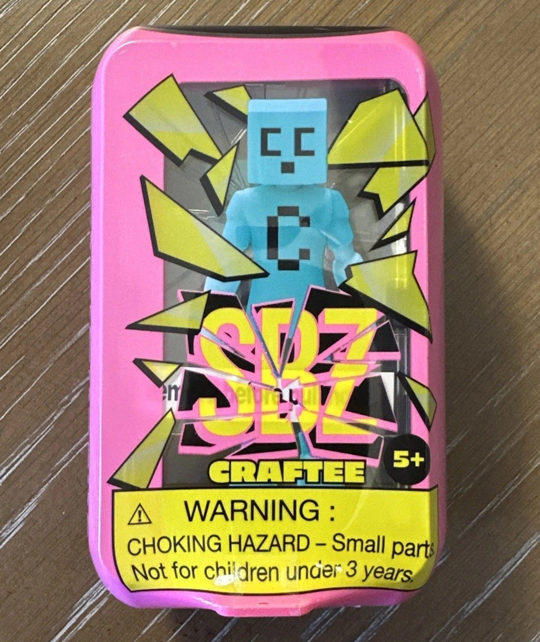 Screen Breakz (CRAFTEE) Collectible Figure 2024 New & Sealed