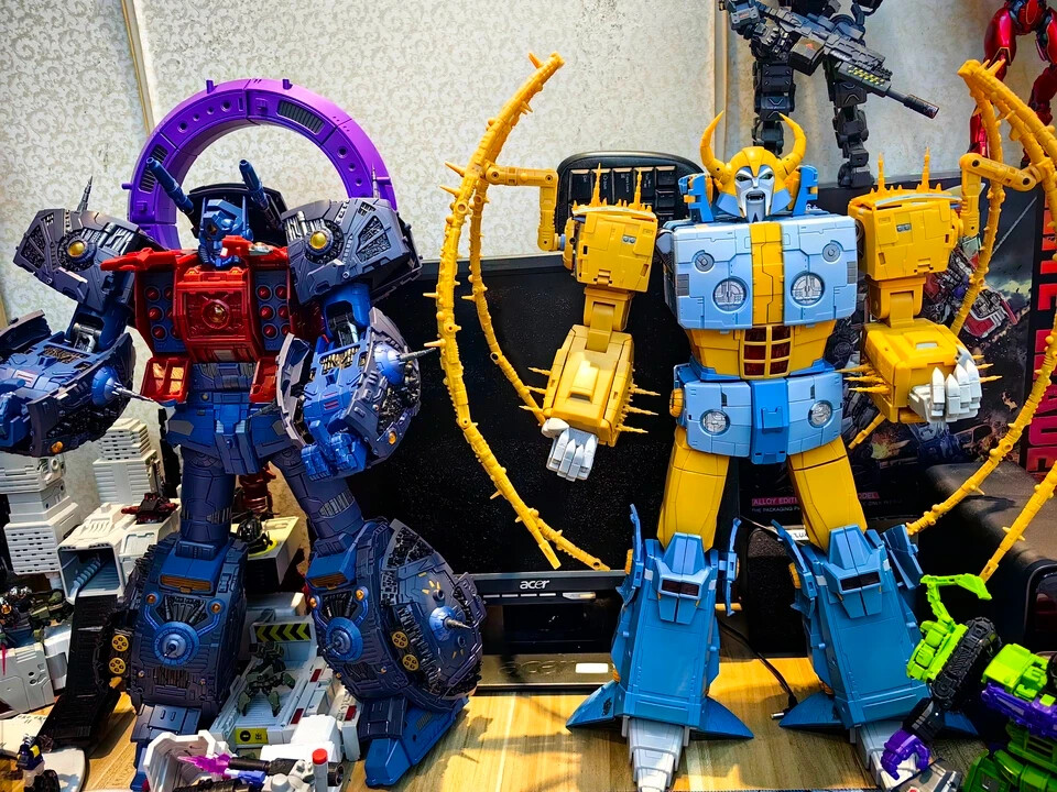 01-Studio 01S01F Cell Unicron Second Edition Transformers MP Scale, No Box