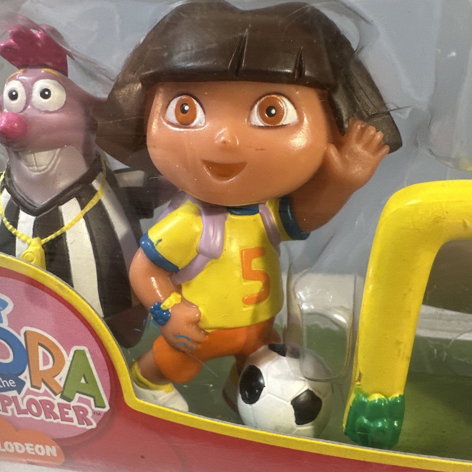 DORA THE EXPLORER 2007 Fisher Price Soccer Adventure Figure Set NO CARD NEW FIGS