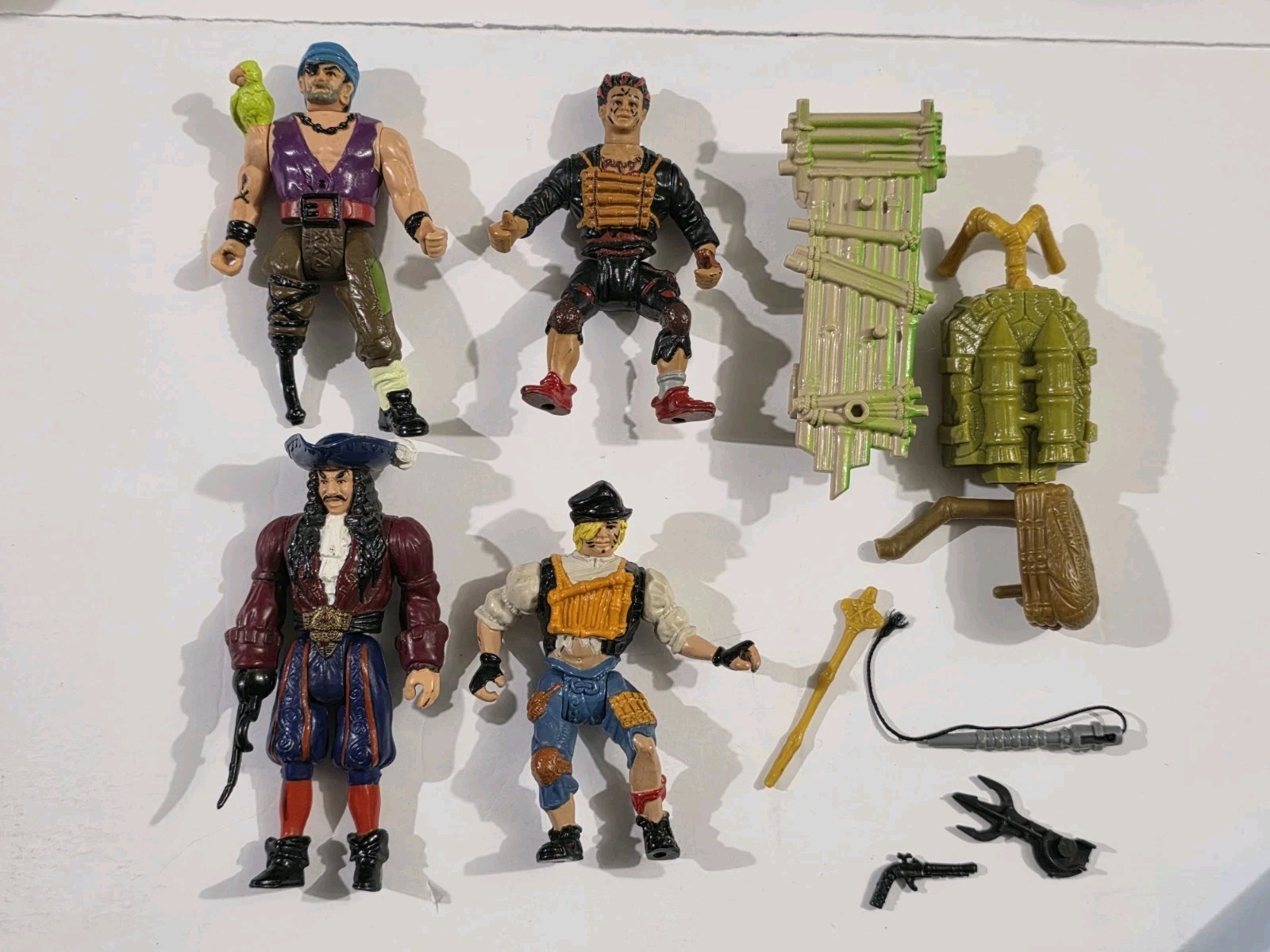 Vintage 1991 Mattel Hook 4.75 inch Action Figure Lot Of 4 & Some Accessories