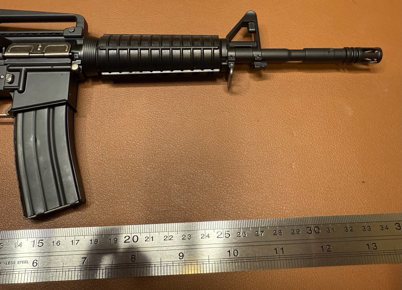 1:2 High Precision M4A1 Carbine Black Eject Metal Super Rare A+ Machine Gun Toy