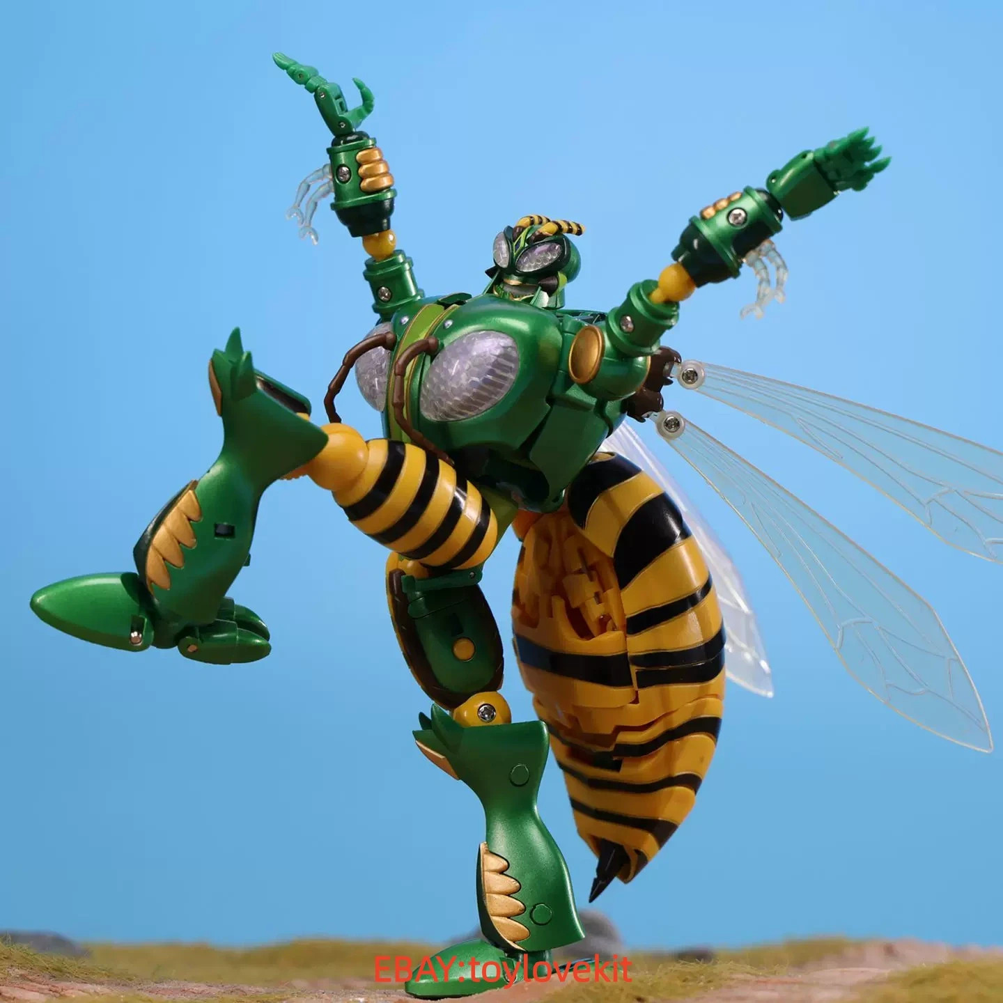Robot Toys RT-D02 Transforms BW Beedrill Waspinator Action Figure STOCK 6.5&Prime;