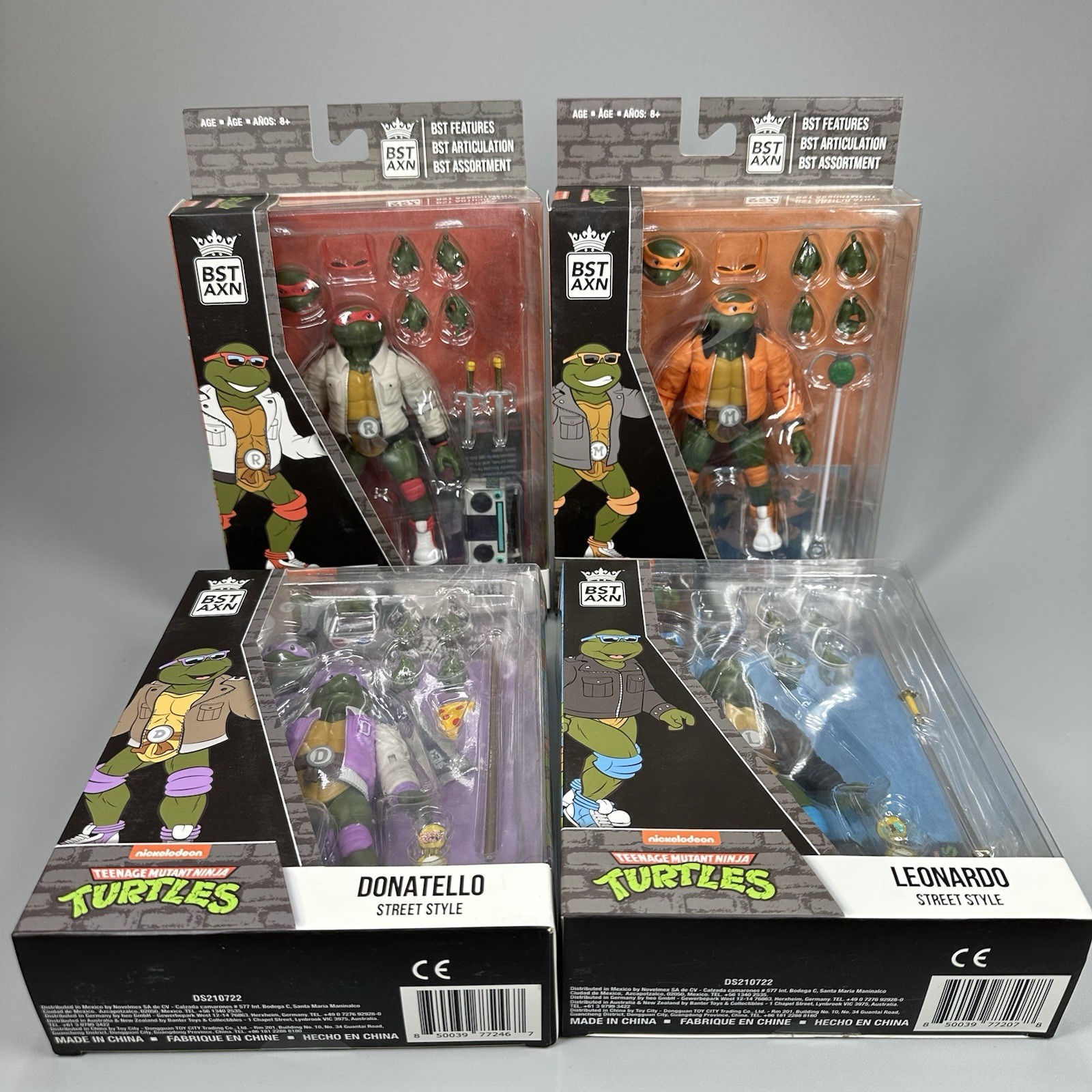 BST AXN TMNT Street Style Letterman Jacket 5&Prime; 4-Pack Action Figure Bundle – New