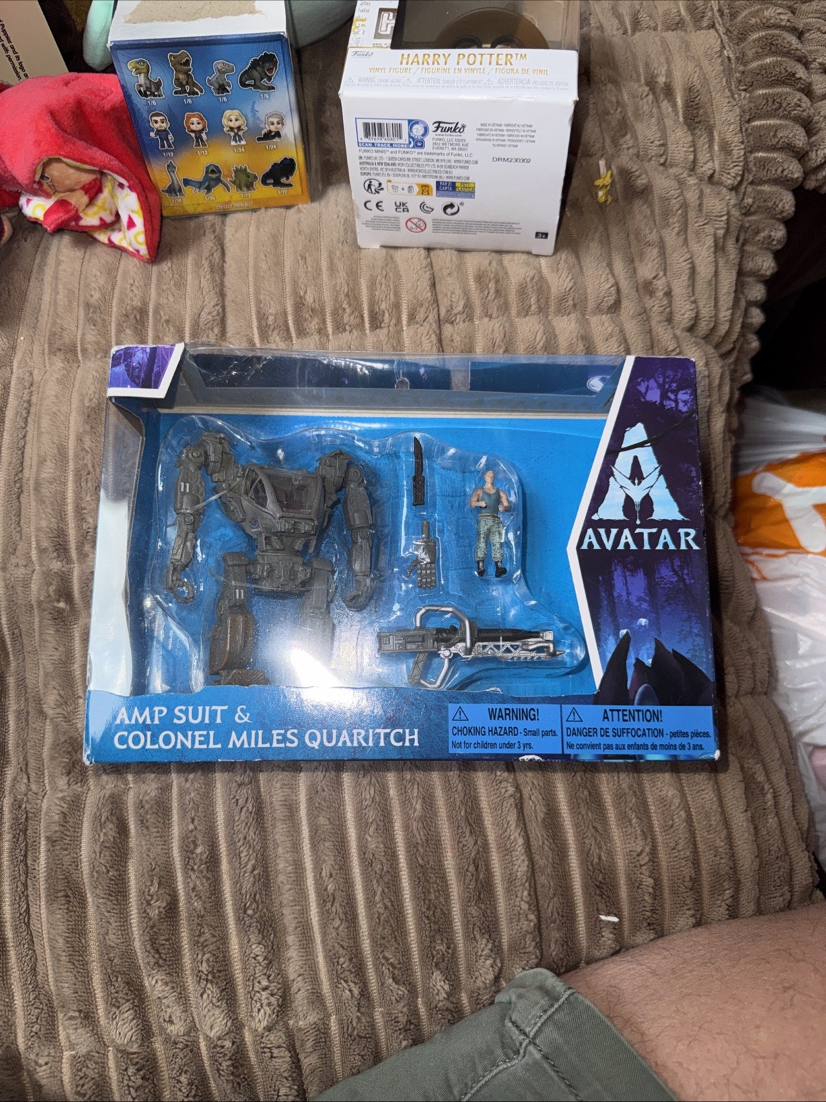 McFarlane Toys – Avatar – Amp Suit & Colonel Miles Quaritch Figures