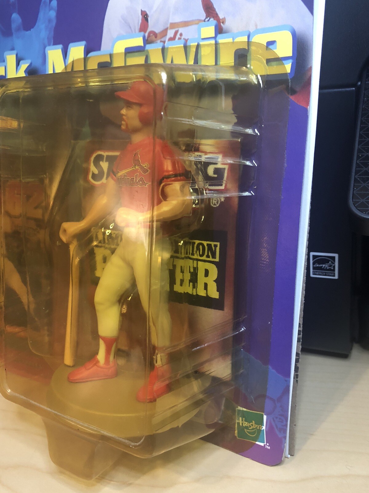 1999 STARTING LINEUP Mark McGwire HOME RUN RECORD BREAKER St. Louis Cardinals