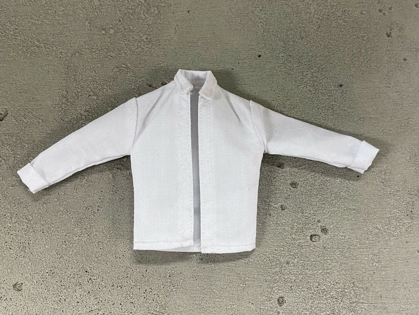 MO-SHT-WH: 1/12 open front shirt for Marvel Legends SHF Figma Slim body – White