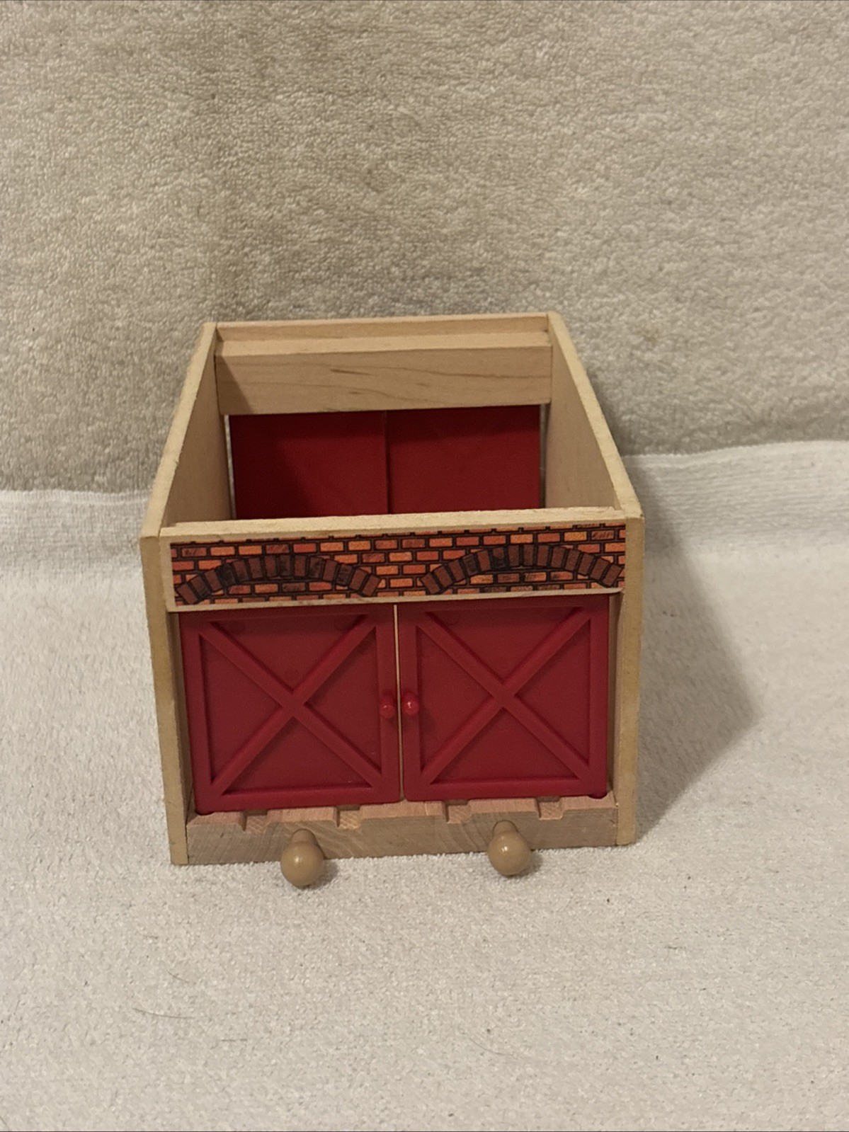 1999 Wooden Thomas Train “The Works” Double Engine Repair Shed (Britt Allcroft)