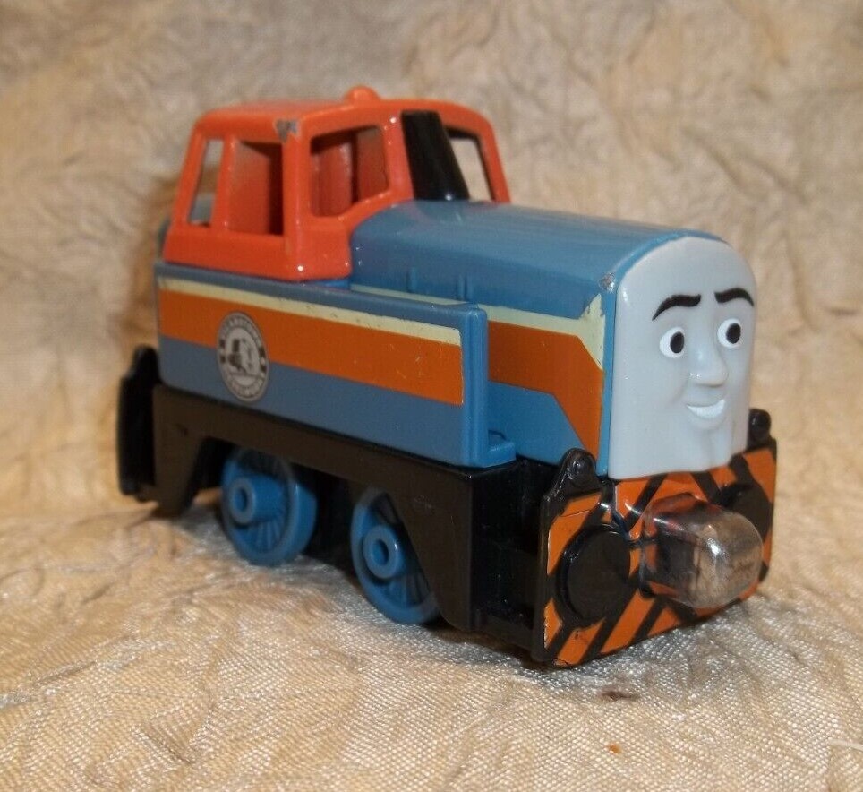 Thomas Train And Friends DEN Diesel Engine 2012 Mattel Diecast Take N Play 2012