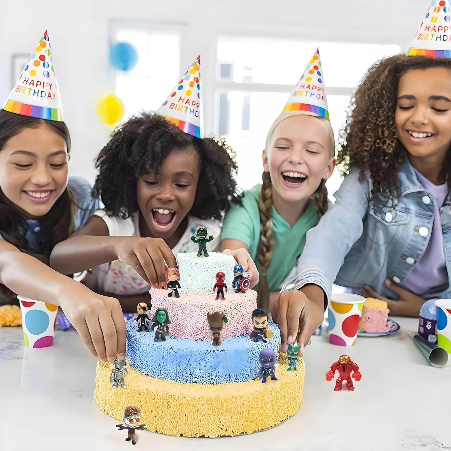 Mini Superhero Action Figures Set – 20-Piece Cake Decoration for Any Occasion
