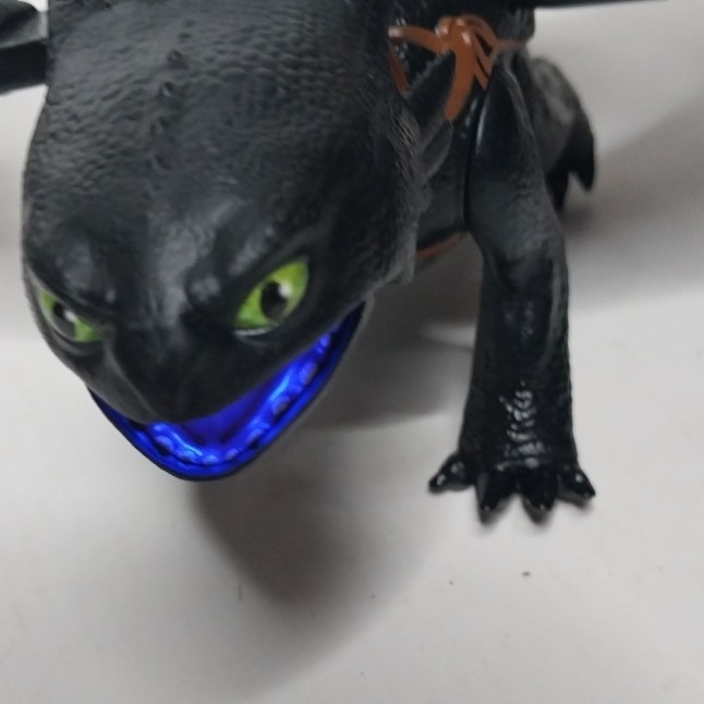 Toothless, Plasma Dragon Electronic movable action figure with LED and sound