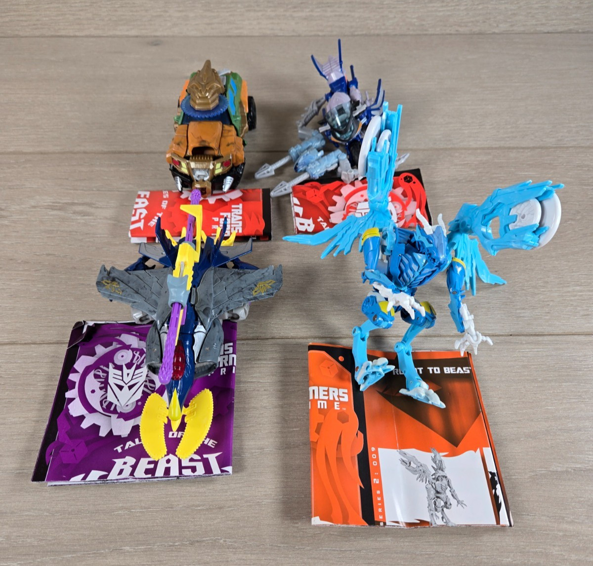 Transformers Prime Beast Hunters Lot Of 4 – Dreadwing/Bulkhead/Arcee/Skystalker