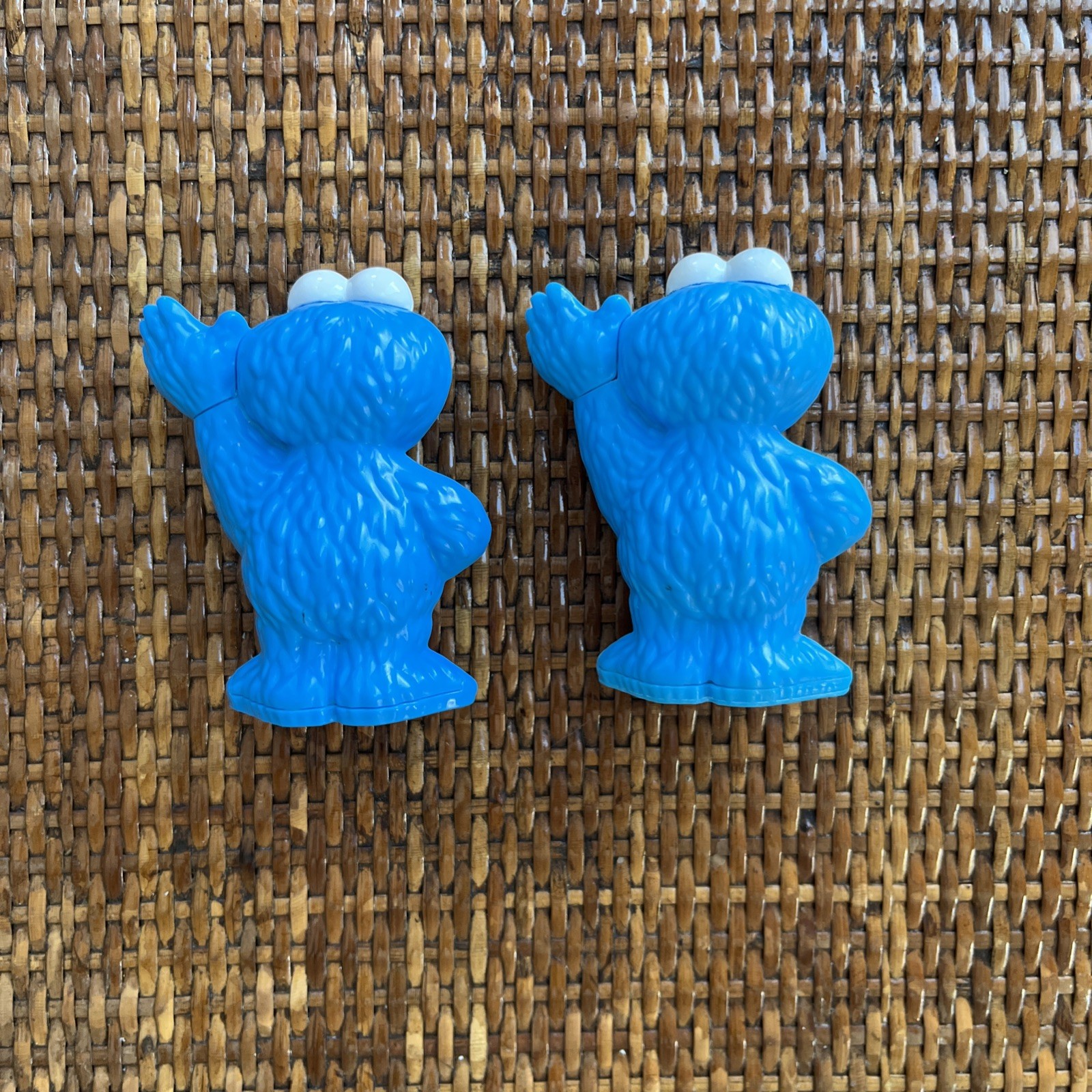 Sesame Street Workshop Hasbro Lot of 15 3&Prime; Plastic Figures (Assorted) 2013-2018