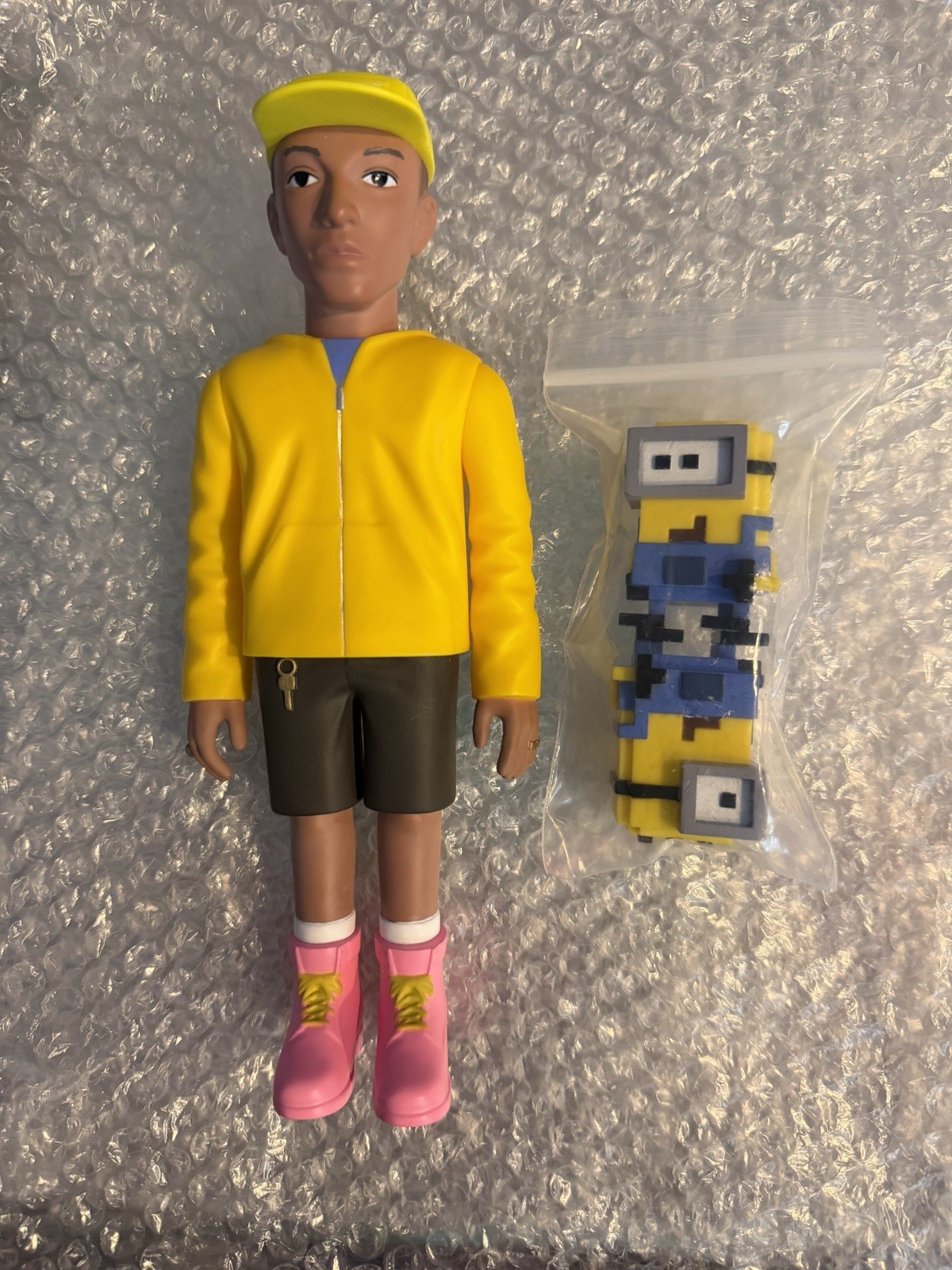 Supreme Medicom Pharrell Williams And Minions 9&Prime; Soft Vinyl Action Figure