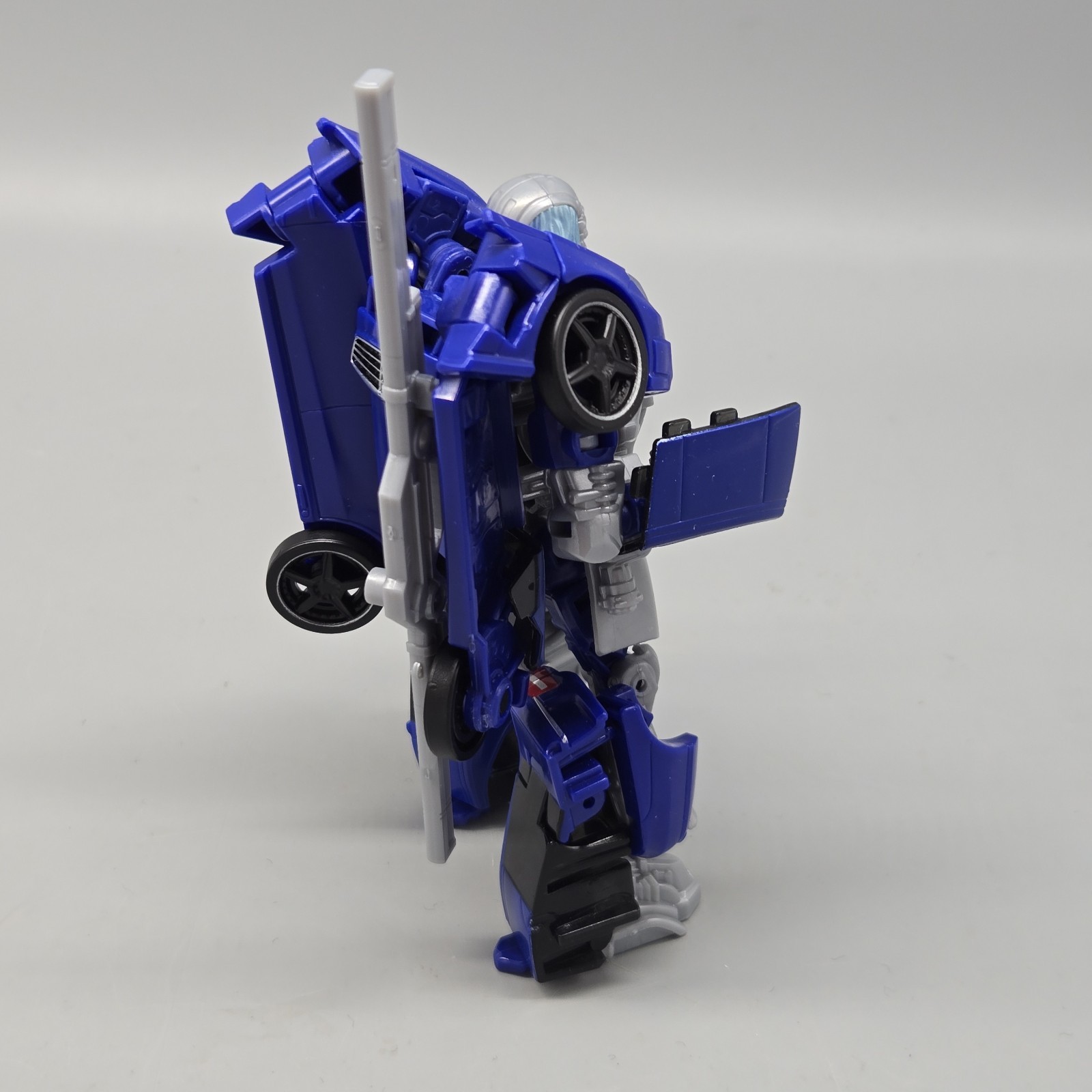 Transformers Wheeljack Que Complete Studio Series Deluxe Class