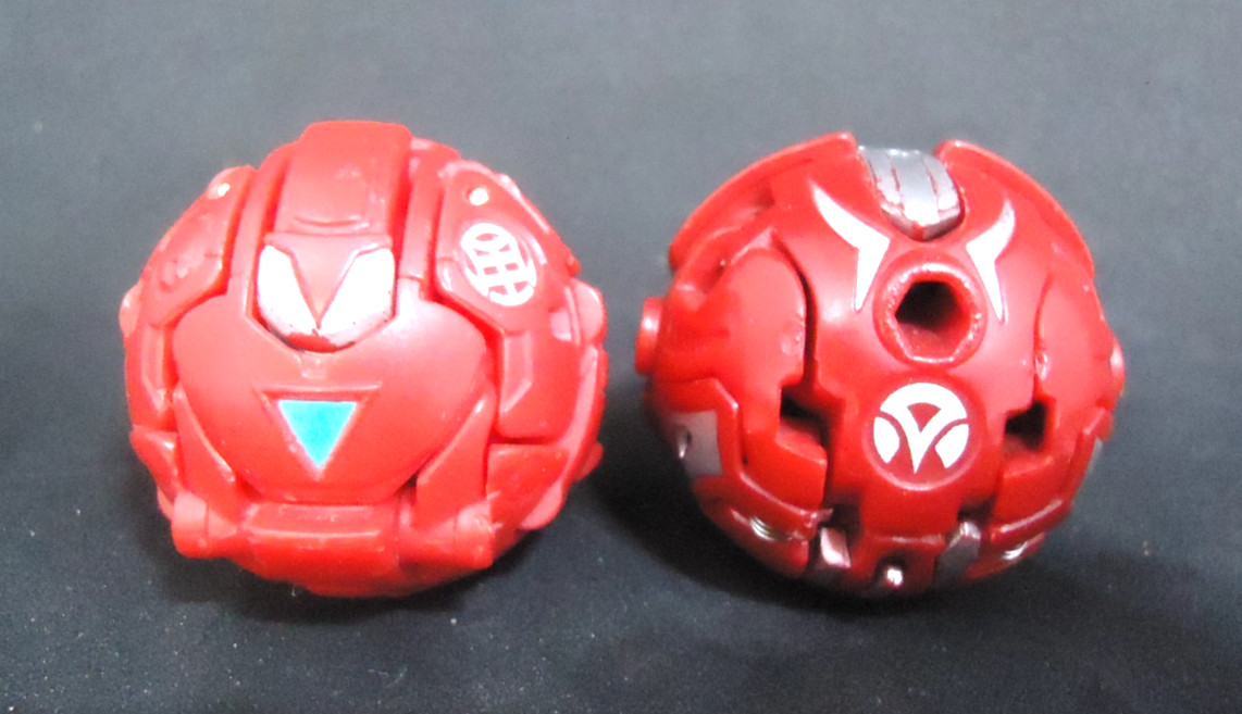Lot X2 Bakugan Mechtanium Surge TITANIUM DRAGONOID Pyrus + Iron Man Marvel