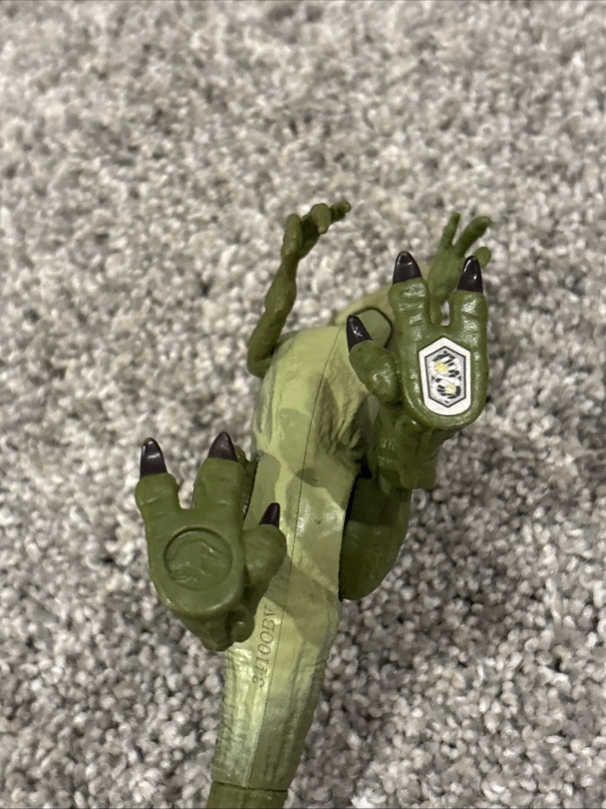 Jurassic World Primal Attack Pack Velociraptor Articulated Action Figure