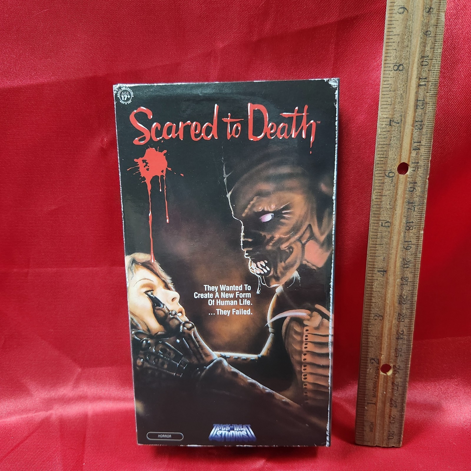 Scared to Death- Syngenor – 3.75&Prime; Figure – Trick or Treat Studios