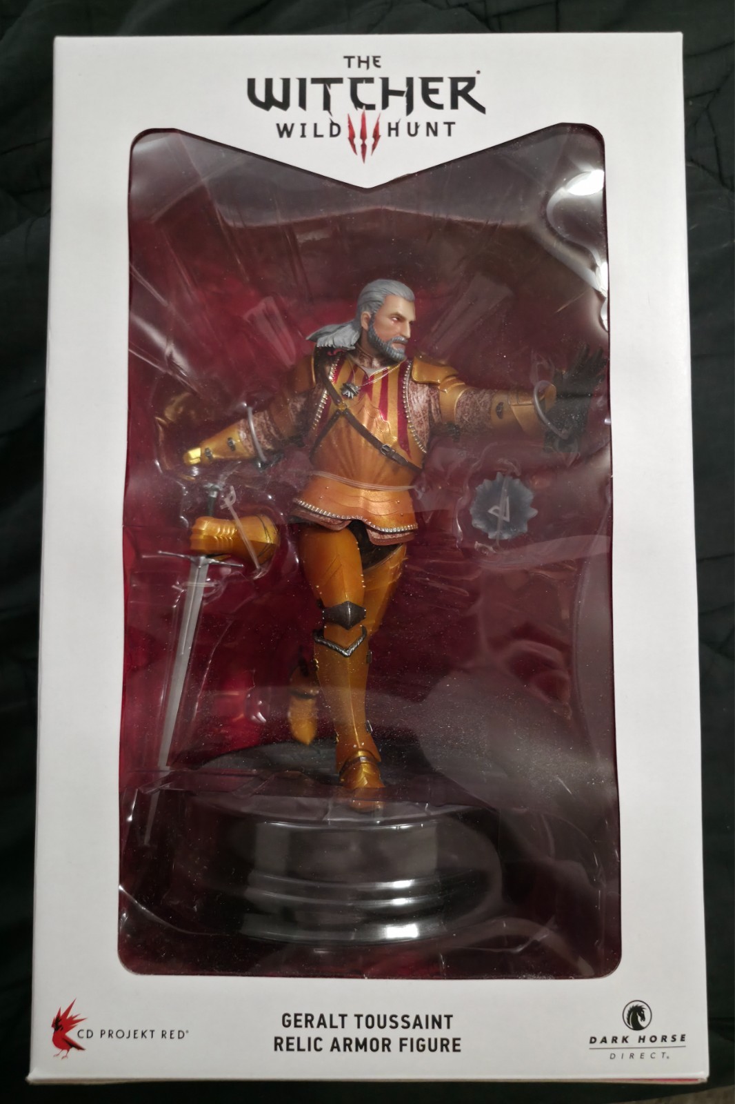 ​Witcher 3 Wild Hunt Geralt Toussaint Relic Armor Dark Horse Statue OOP BRANDNEW